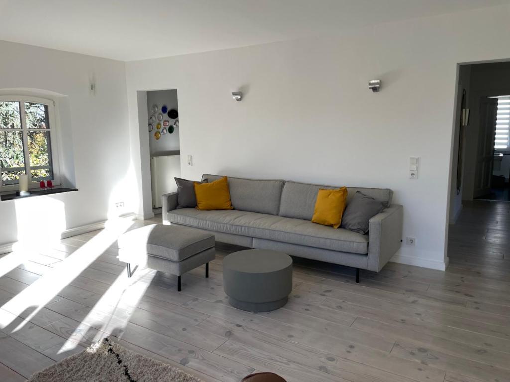 Apartamento Haus Mit Tuermchen Solingen Exterior foto